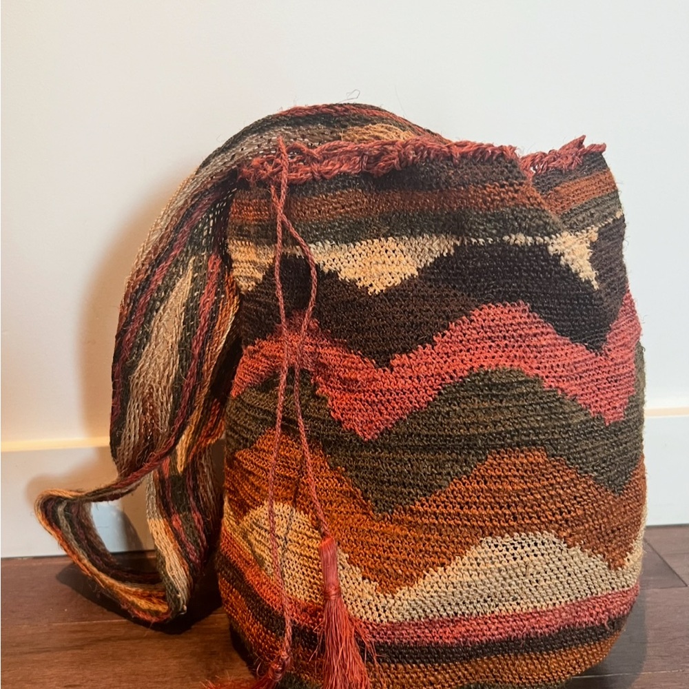 Handwoven Multicolor Tote Bag Natural Fibers – Artisan Made Colombia